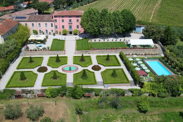Villa Daniela Grossi - Wedding venue in Tuscany