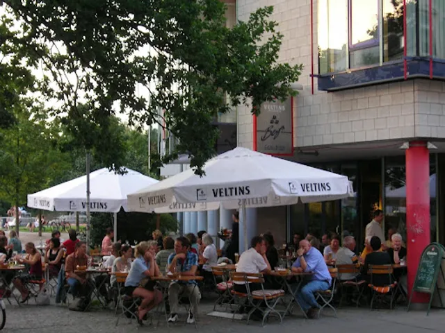 Bey's Café - Bistro