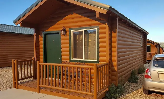 Bryce Valley Lodging