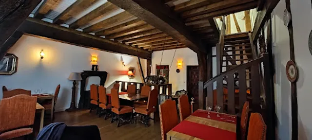 Restaurant Bar à vins - La cour du Roi