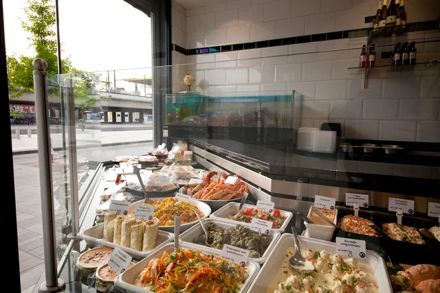 Vishandel-traiteur Neptunus