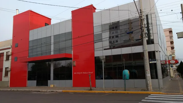 Me Toque Palace Hotel