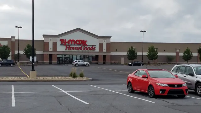 T.J. Maxx & HomeGoods