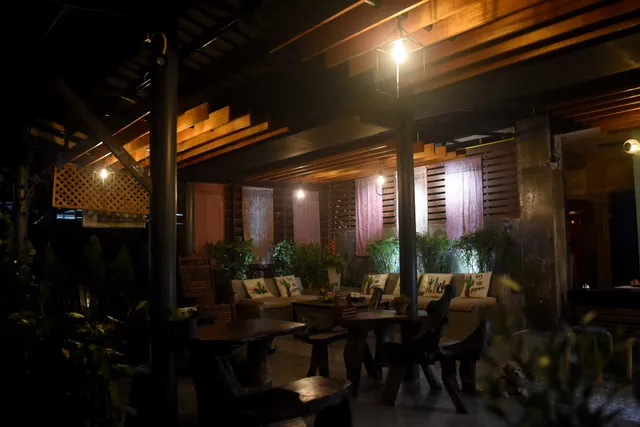 Riverside Guesthouse