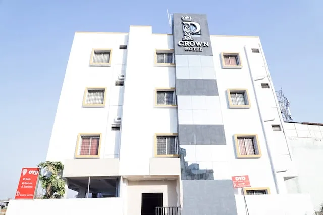 Hotel O P Crown Hotel
