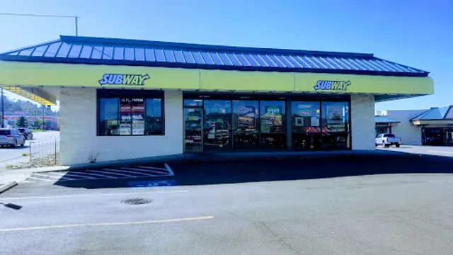 Subway (Stephens St)