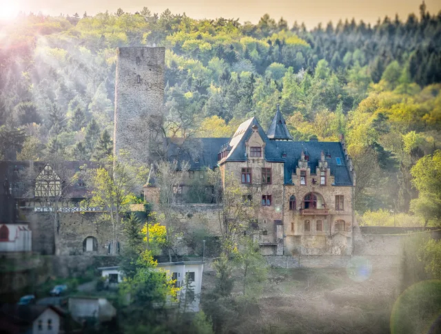 Ferienhaus „Zum Burgfried“ Unterkunft4You
