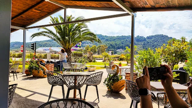 Amaretto - Cafe Snack Bar (Skiathos, Magnesia)