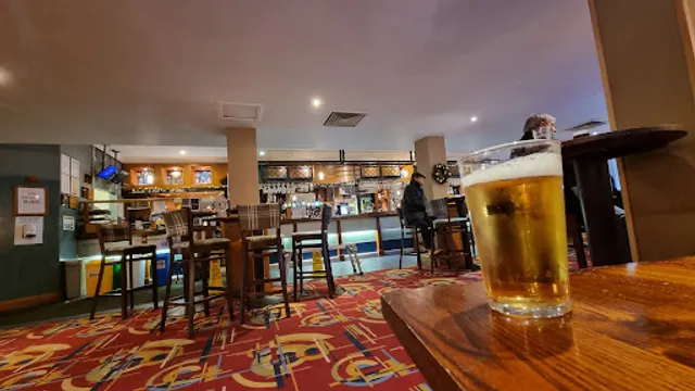 The Golden Lion - JD Wetherspoon