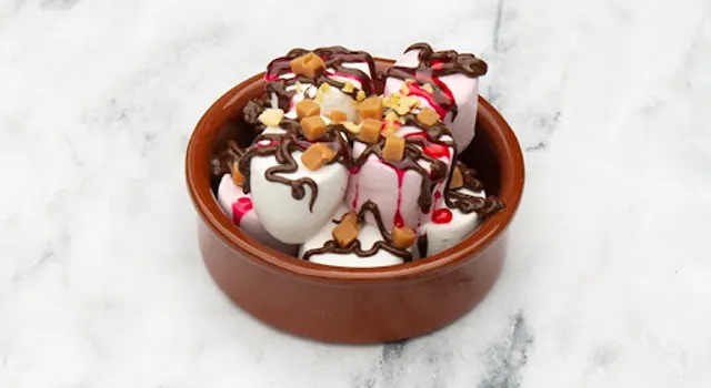 Sophie's Sweet Treats Desserts 🍰 (Sunbury on Thames)