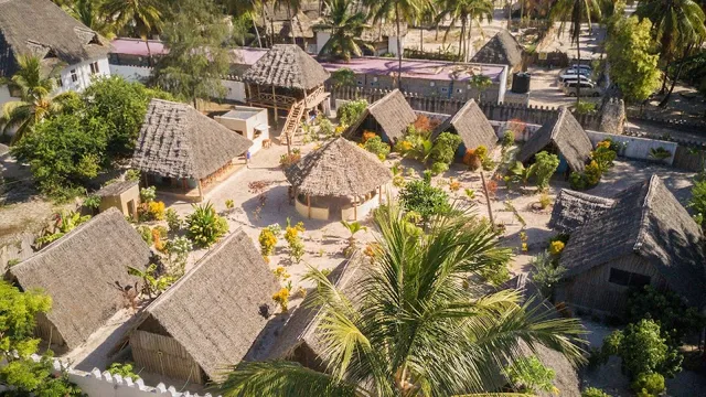 𝗕𝗔𝗡𝗗𝗔𝗦 𝗛𝗼𝘁𝗲𝗹 & 𝗕𝗮𝗿 - Zanzibar