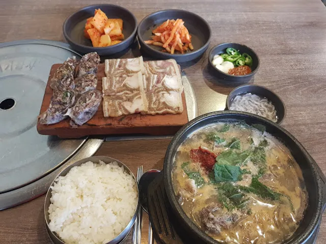 담소소사골순대육개장 서초점