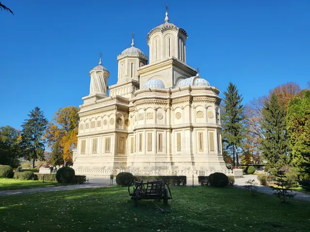 Curtea de Argeș Monastery
