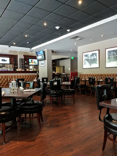 Social Restaurant & Bar