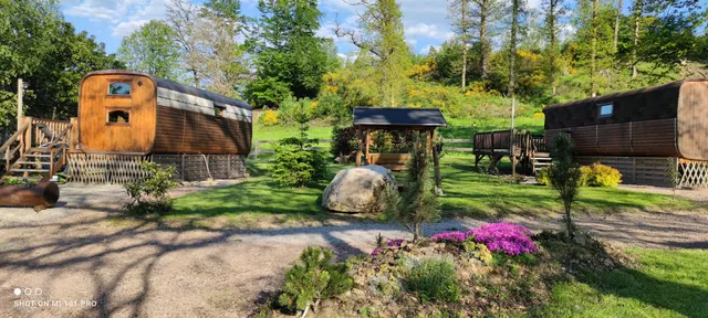 Ma Roulotte Sous Les Chenes