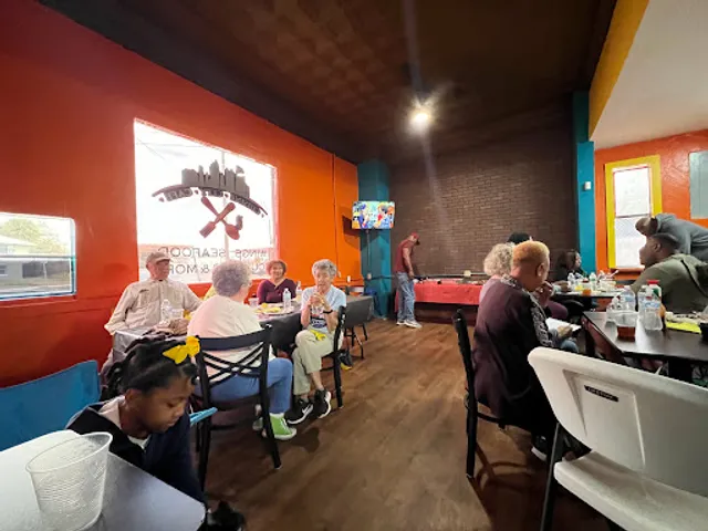 Mean Kuiziens Food Truck and Catering (Cuisine City)