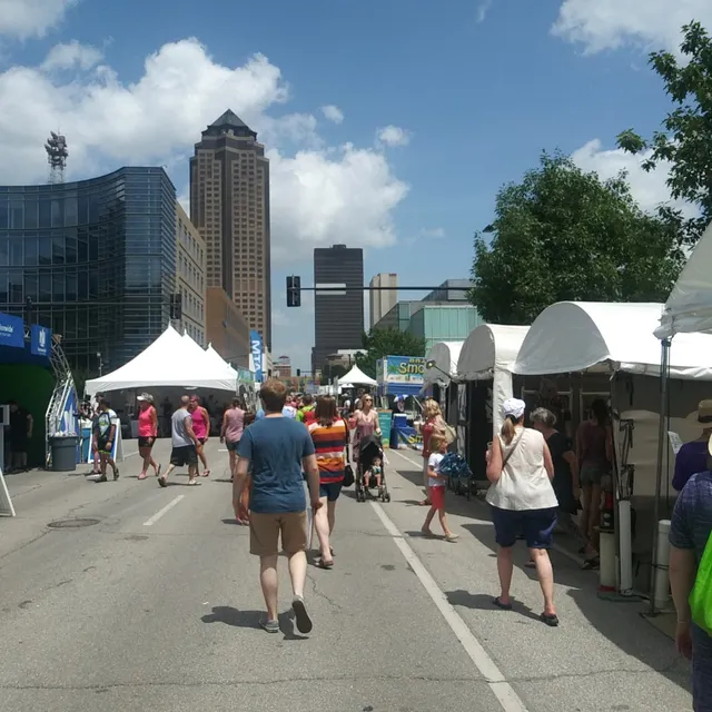 Des Moines Arts Festival