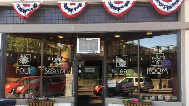 Four Seasons Tea Room