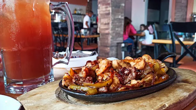 Restaurant-Bar Swiss Crown