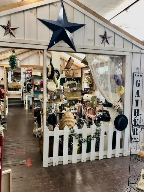 The Country Shoppes of Grabill