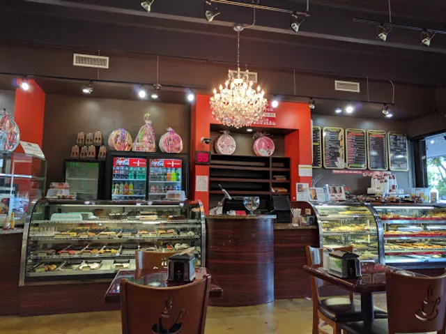 Pinecrest Bakery - South Miami