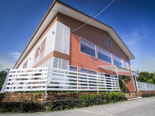 Nakara Chiangsaen Hotel