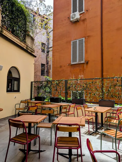 LUNA by Faro - Caffè Specialty / Brunch & Dinner