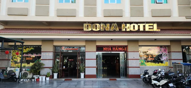 Khách sạn Dona