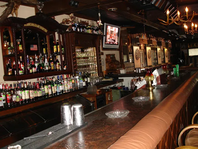 West End Opera House