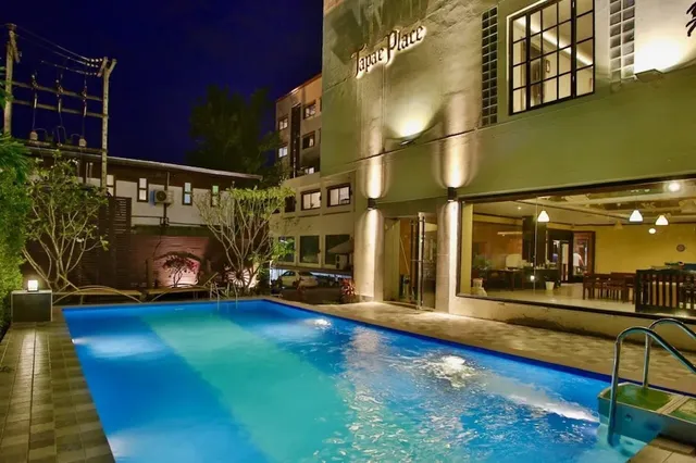 Thapaeplace Chiangmai