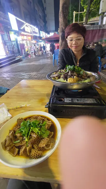 Yu Weixiaoyu Hot Pot