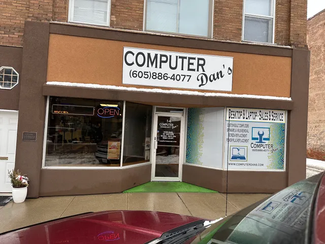 Computer Dan's