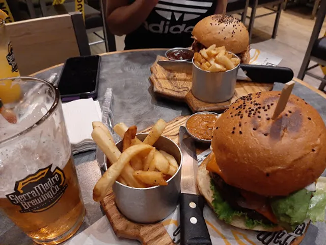 Sierra Madre Brewing Company Plaza Sendero La Fe