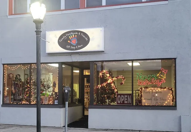 Family Handmade & Friends Gifts