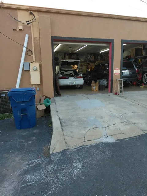 Ryan's Electronics Inc