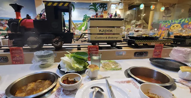 Fondu Vegetarian Cafe & Restaurant