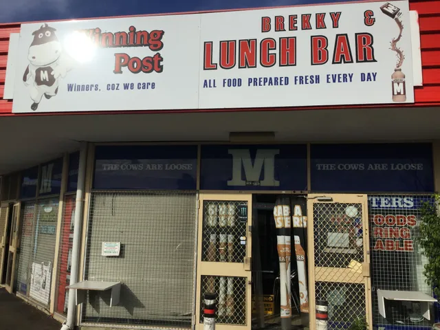 Winning Post Lunch Bar