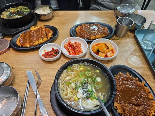 전주콩뿌리콩나물국밥 서초점