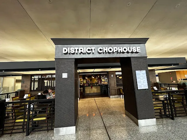 District Chophouse