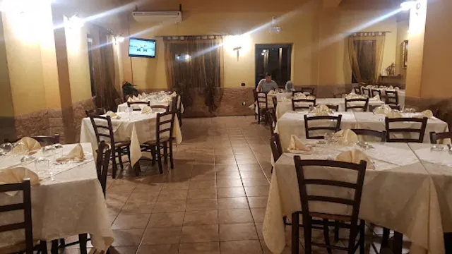 Pizzeria Ristorante - La Campagnola