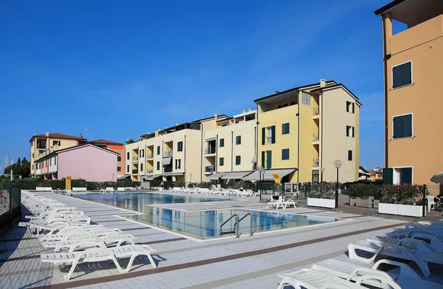 Residence Albatros 350S