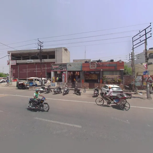 DR. DEO'Z PIZZA & CAFE JALANDHAR