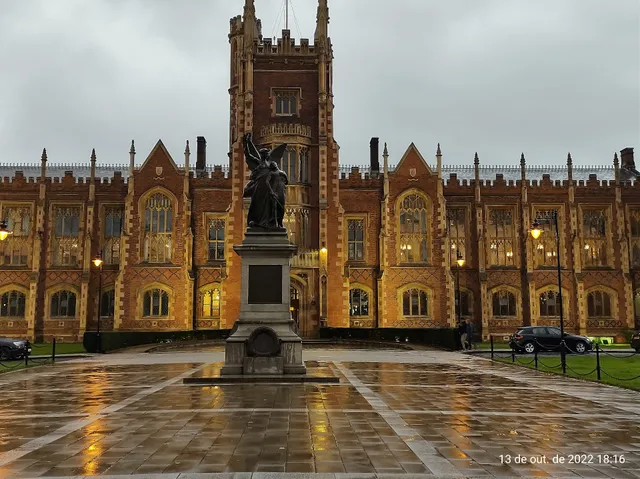 Queen's University Belfast Biomedical Library and The Healthcare Library of Northern Ireland