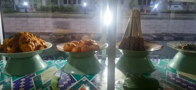 Warung Makan Merta Sari
