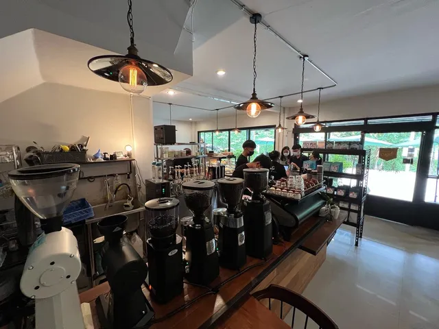 Vector Coffee Roaster I Grass House