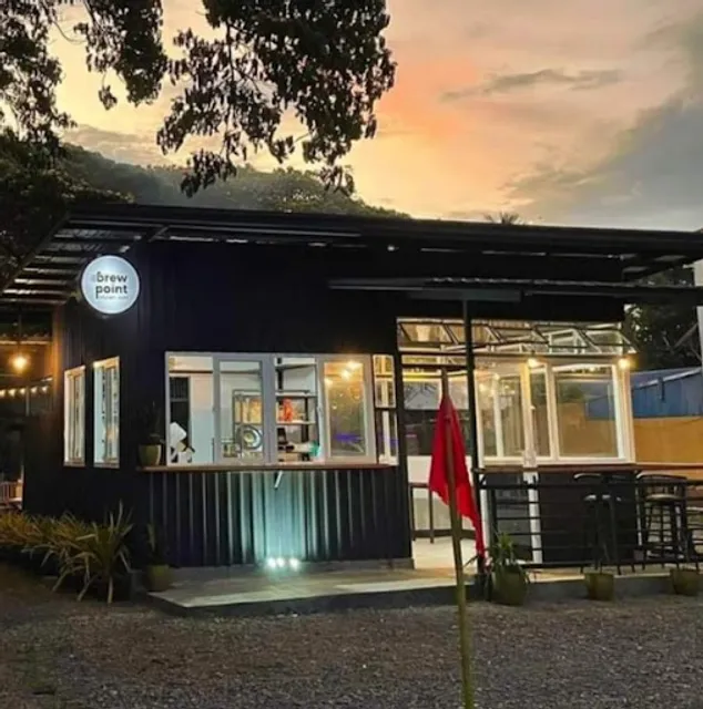 Brew Point • Kitchen • Cafe