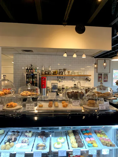 Willowbend Shopping Center