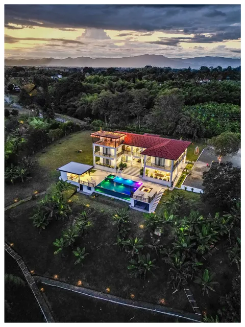 Grand Cypress Luxury Home