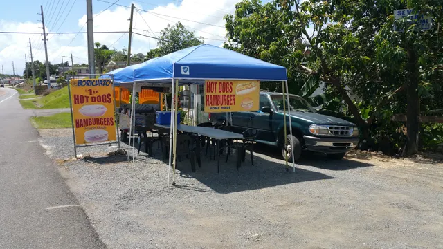 El Boricuazo Hot Dogs & Hamburgers Home Made