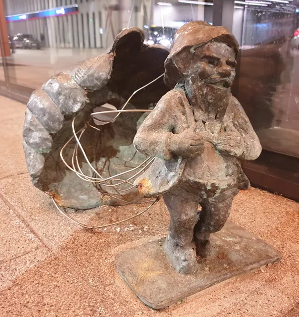 Krasnal Spadochroniarz